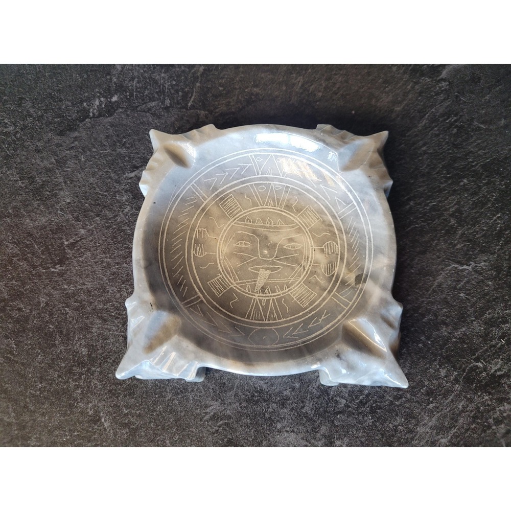 Vintage Mexican Onyx Aztec Sun Tongue Footed Ashtray Carved Stone Trinket Dish